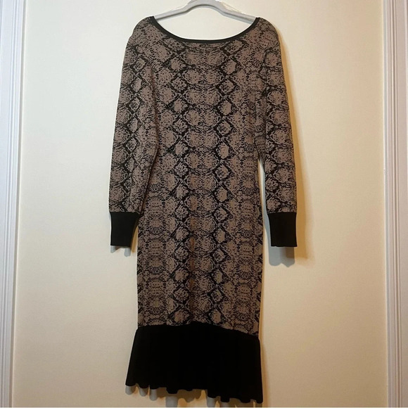 Cozy Knit Snakeskin Print Bodycon Ruffle Hem Sweater Longsleeve Midi Dress - Picture 5 of 6